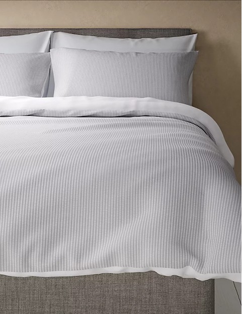 Egyptian Cotton 230 Thread Count Extra Deep Fitted Sheet