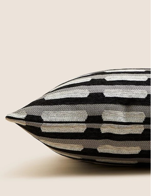 Pure Cotton Tufted Tassel Stripe Cushion