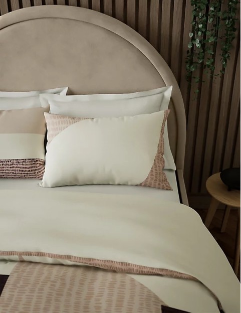 Pure Cotton Abstract Bedding Set