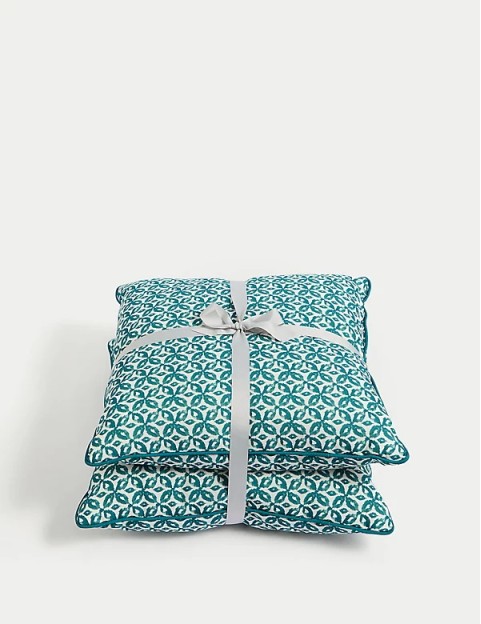 Pure Cotton Scallop Trim Cushion